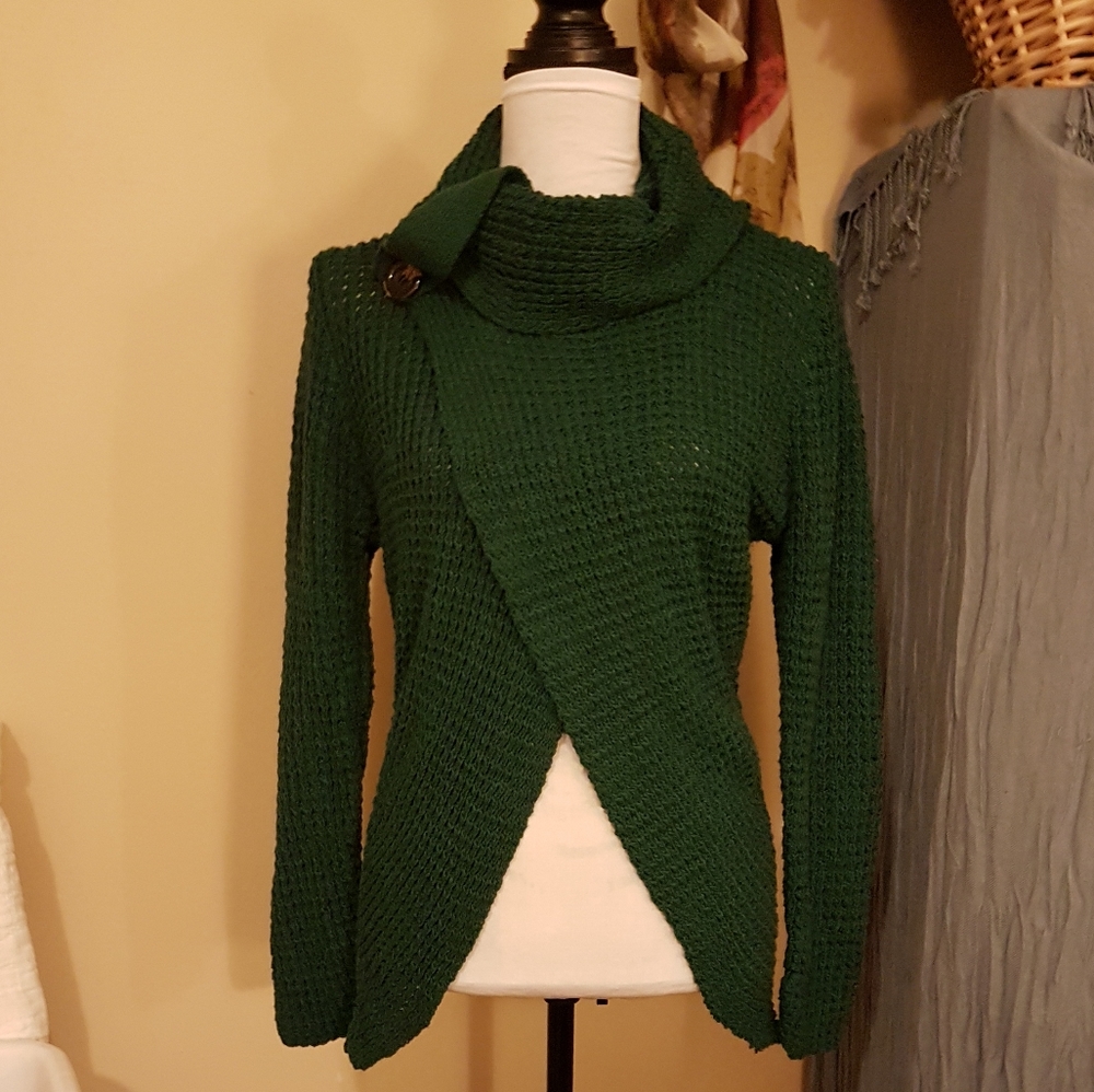 NOT FOR SALE NWT OffWhite Assymetrical Hem Sweater - Picture 6 of 7